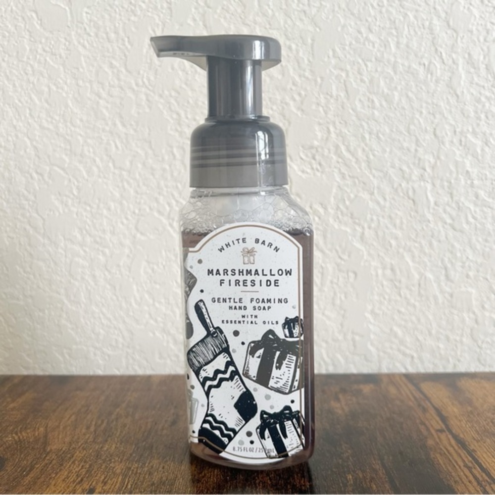 White Barn Marshmallow Fireside Foaming Hand Soap 8.75 Fl Oz